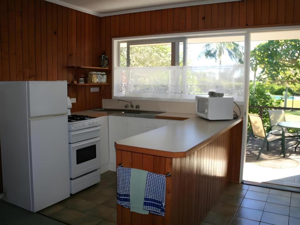 Fletcher Christian Holiday Hotel Burnt Pine Extérieur photo
