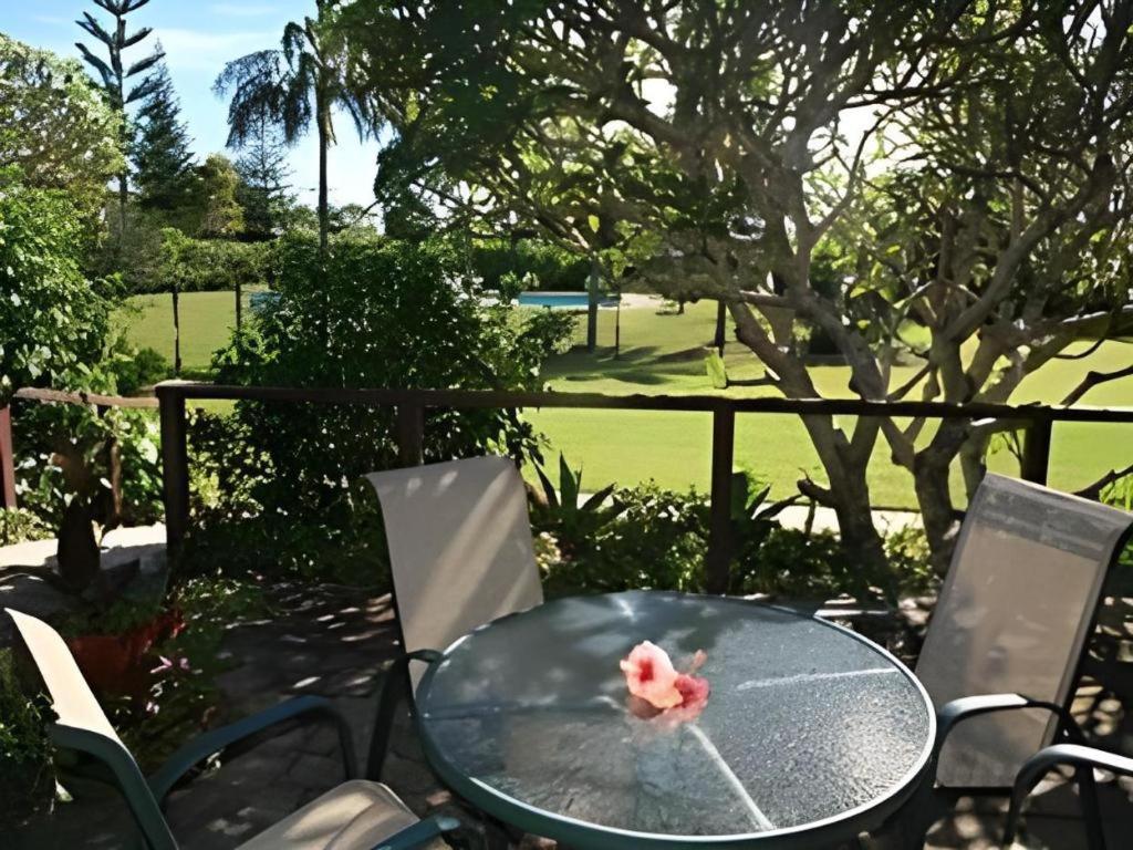 Fletcher Christian Holiday Hotel Burnt Pine Extérieur photo